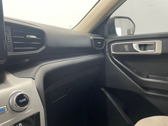 Used 2021 Oxford White Ford Base image 37
