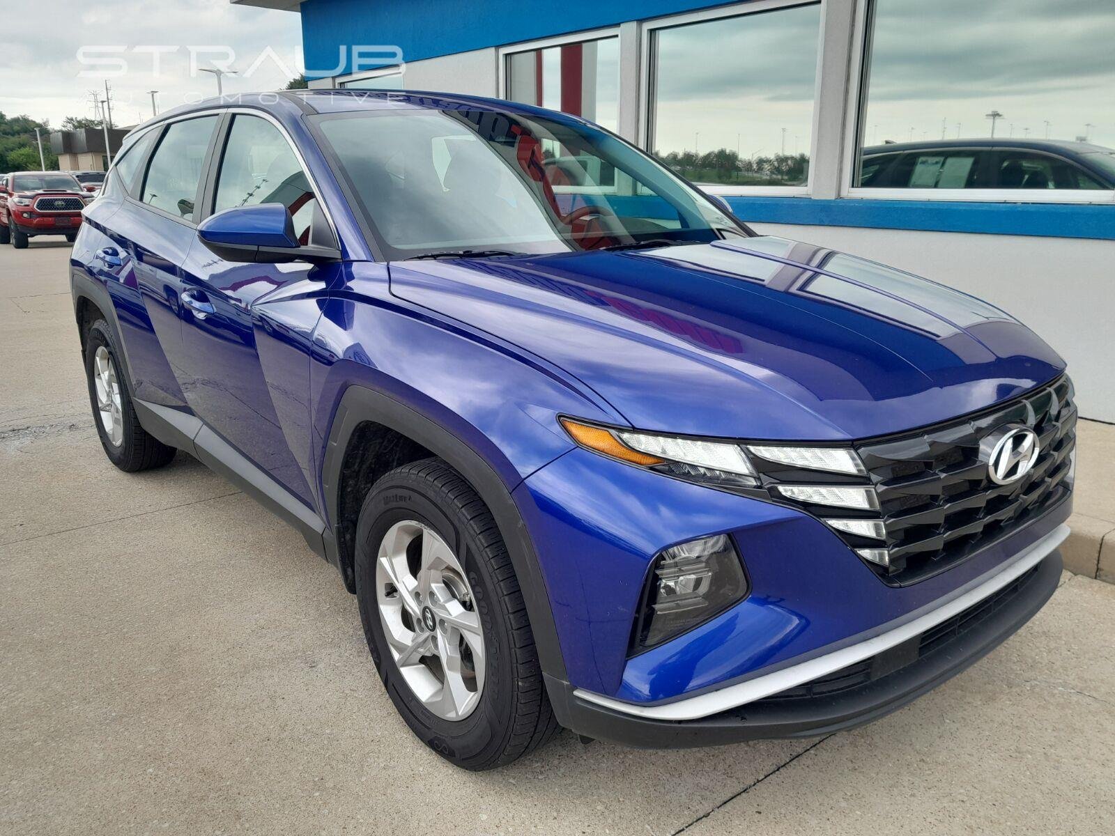Used 2023 Intense Blue Hyundai SE image 3