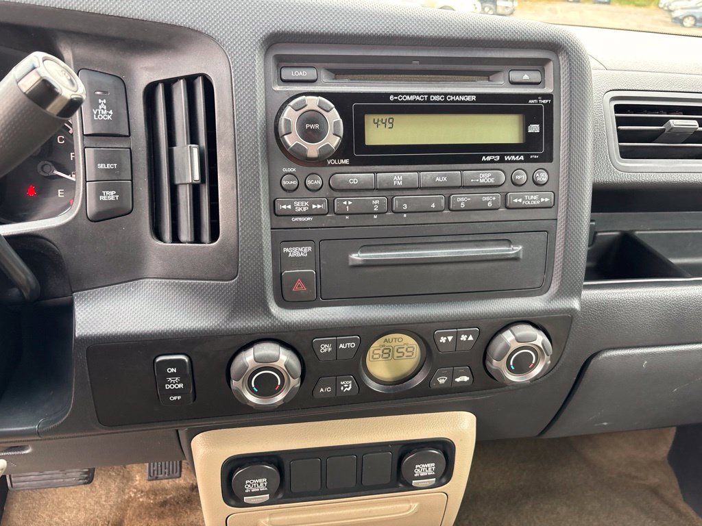 Used 2010 Beige Honda RTS image 18