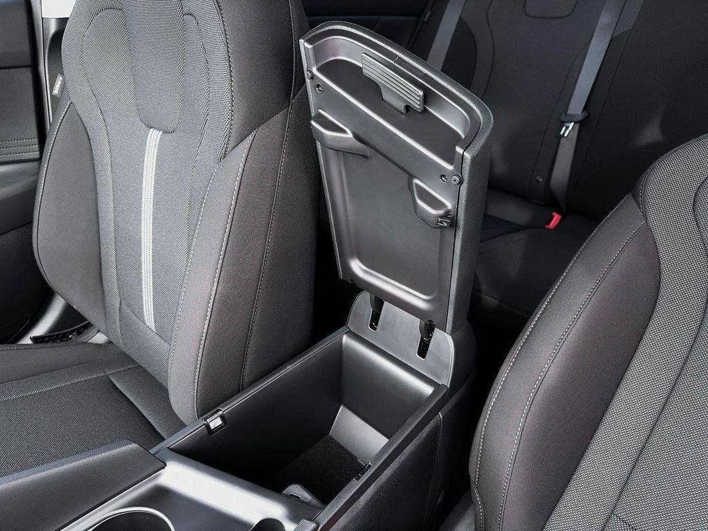 New 2026 Black Hyundai SE image 18