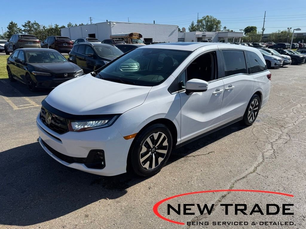 2026 Honda Odyssey EX-L's photo