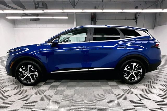 2025 Kia Sportage EX - Photo 13