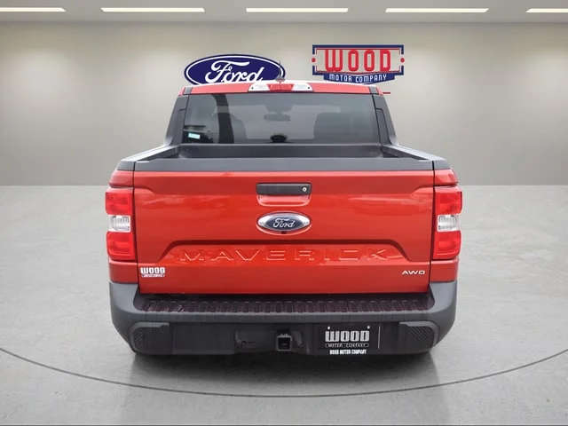 Used 2024 Chili Pepper Red Ford XLT image 4