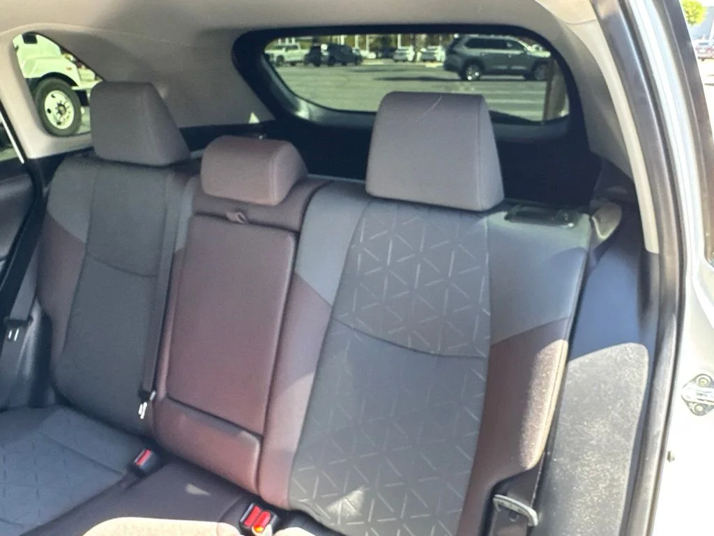 Used 2025 White Toyota XLE image 18