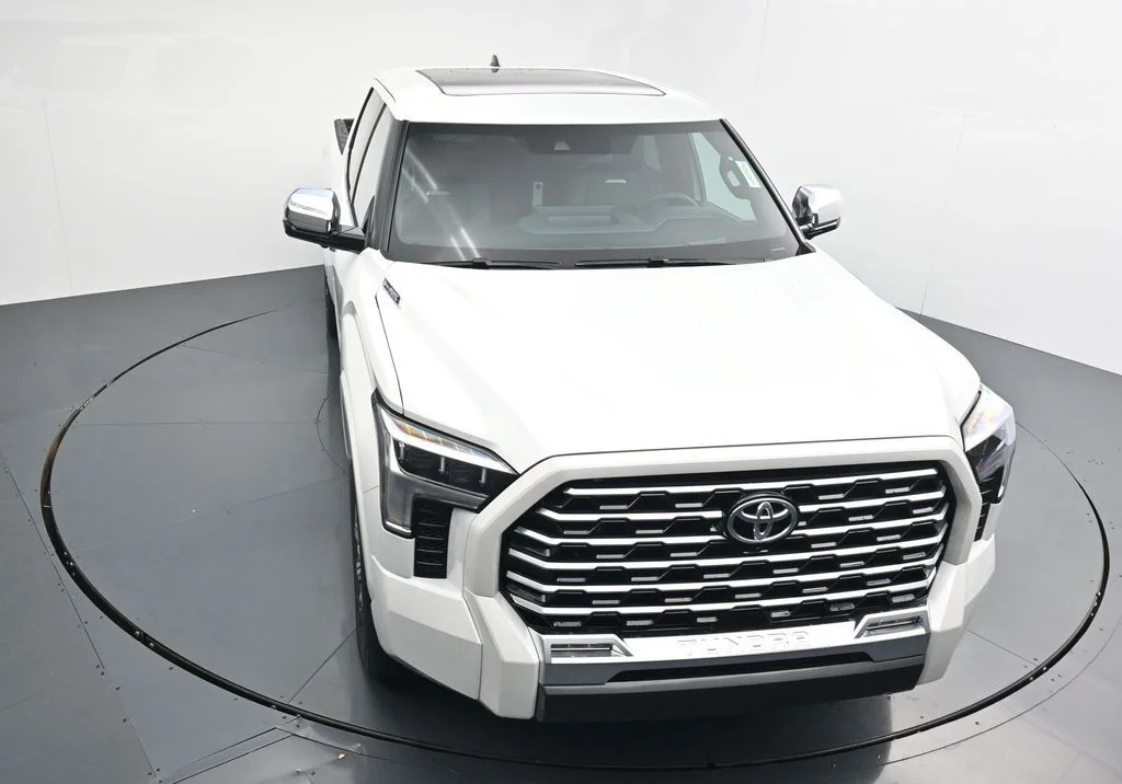 New 2026 Wind Chill Pearl <sup>1</sup> Toyota Tundra Capstone image 20