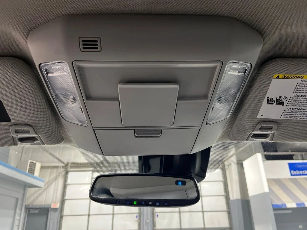 Used 2019 Gray Toyota SR5 image 26