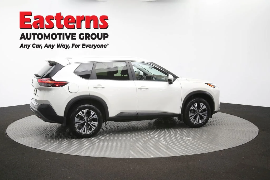 Used 2023 White Nissan SV image 46