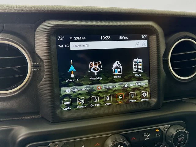 Used 2022 Black Jeep Unlimited Sahara image 13