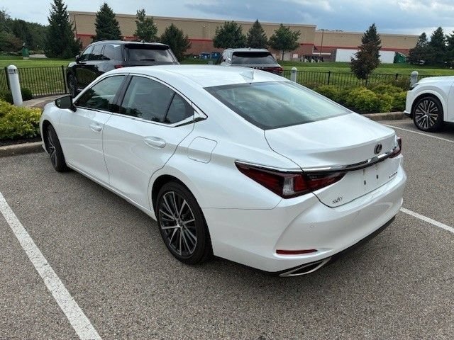 Certified Used 2023 Eminent White Pearl Lexus 350 image 3