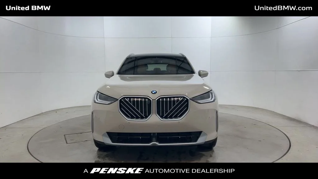 2026 BMW X3 30 - Photo 3