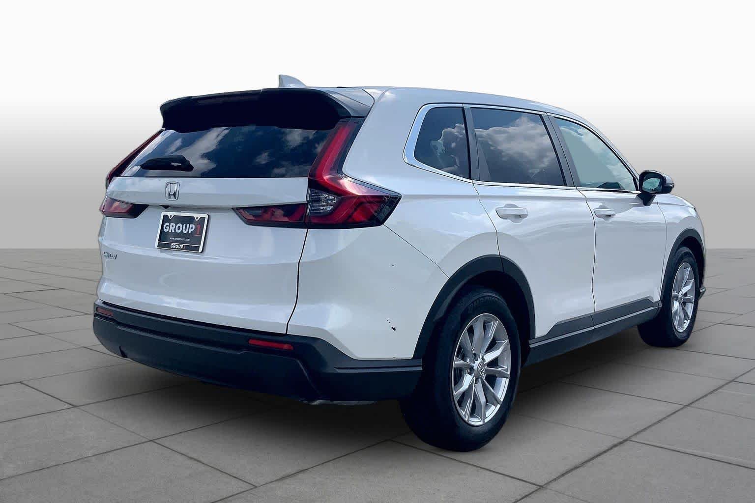 Used 2025 Platinum White Pearl Honda EX image 13