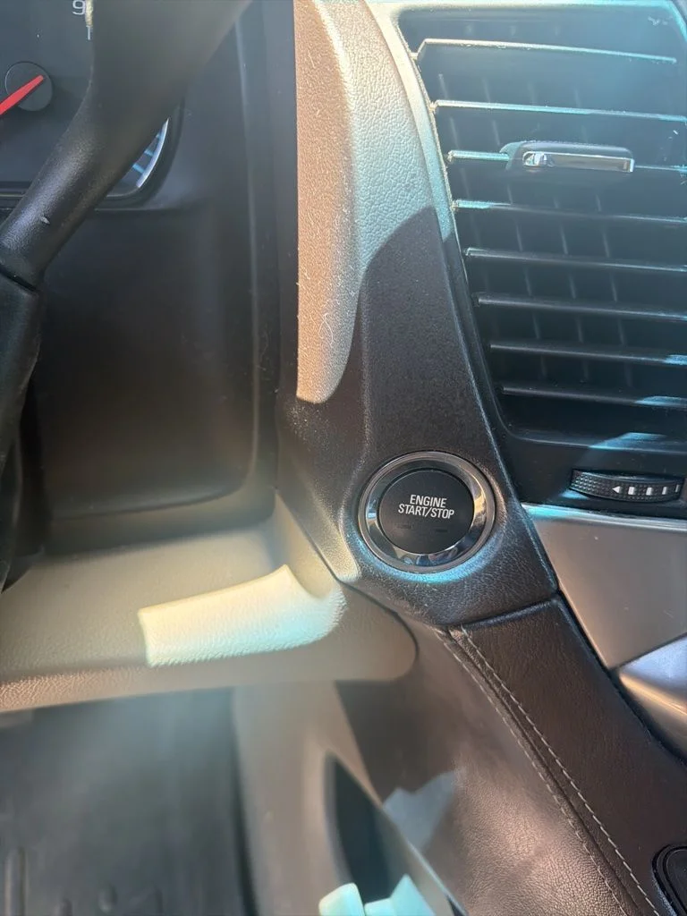 Used 2019 White Chevrolet LT image 15