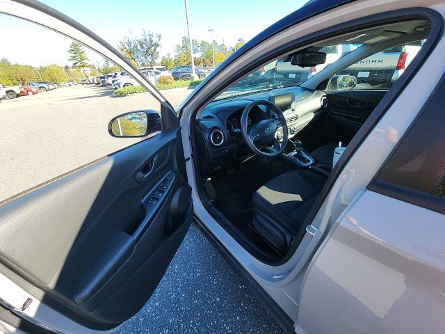 Certified Used 2022 Silver Hyundai SEL image 25