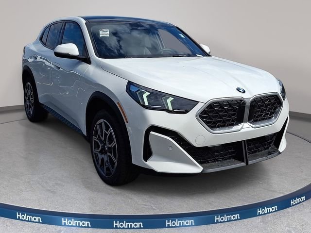 New 2026 Alpine White BMW xDrive28i image 3