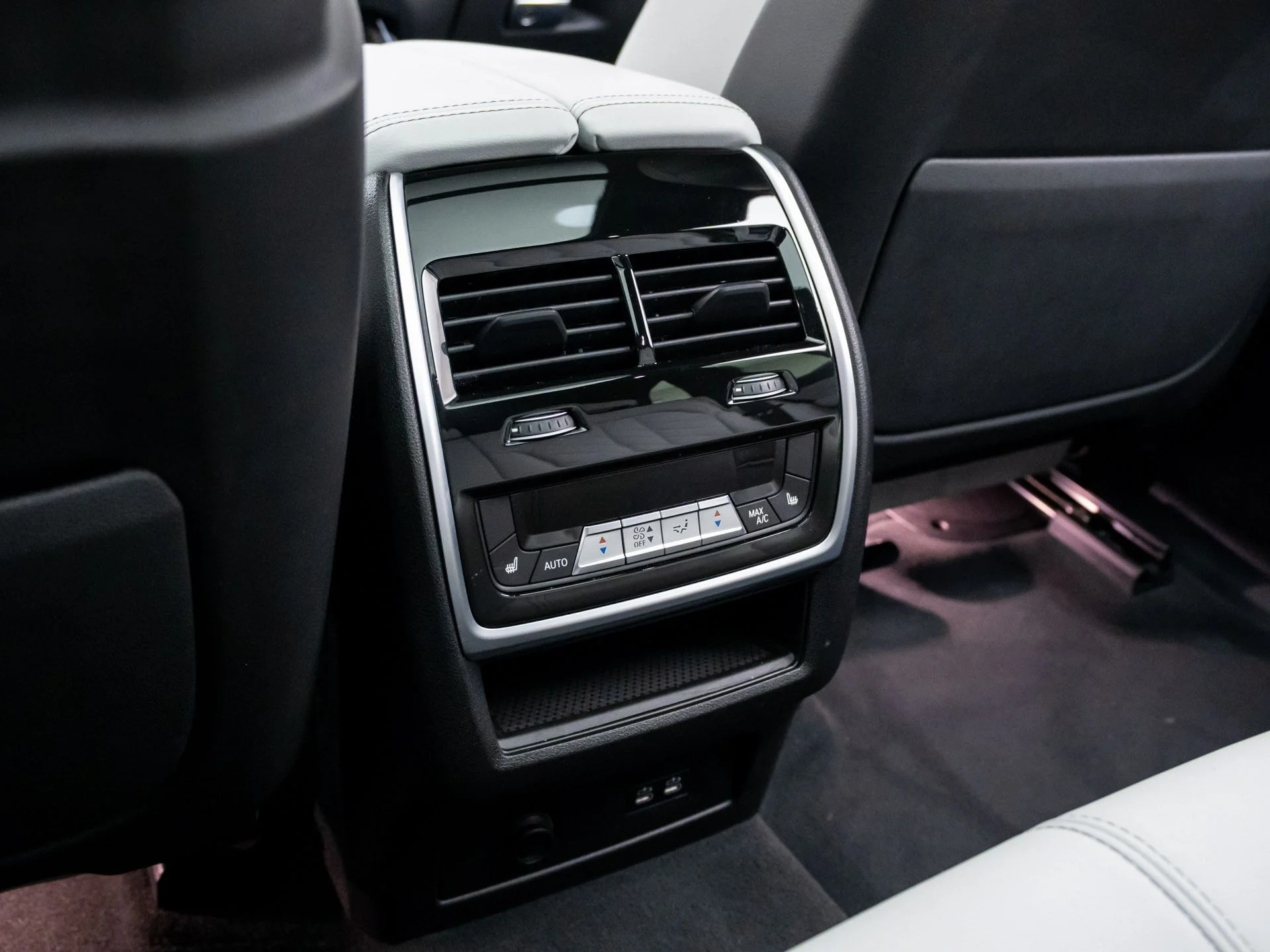 Certified Used 2026 Black BMW M60i image 20