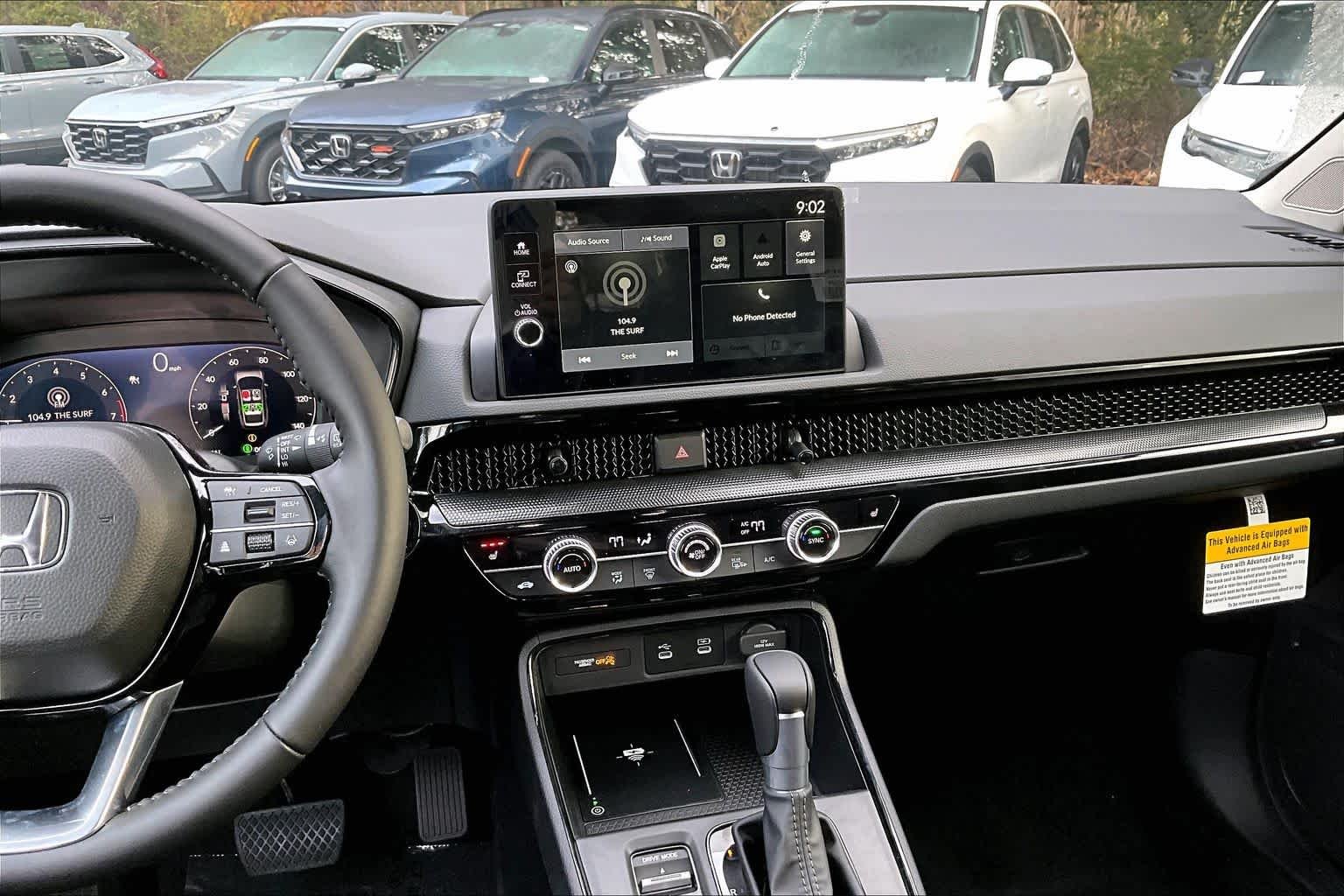 View vehicle photo 6