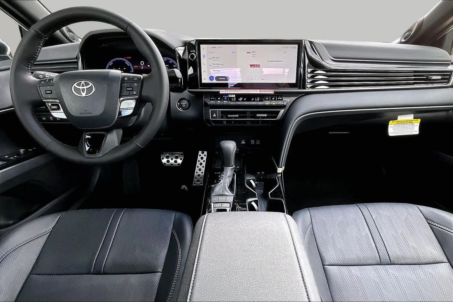 New 2026 Wind Chill Pearl <sup>1</sup> Toyota  XSE AWD image 5