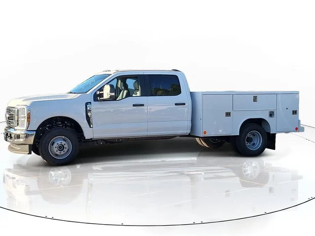New 2026 Oxford White Ford XL image 4