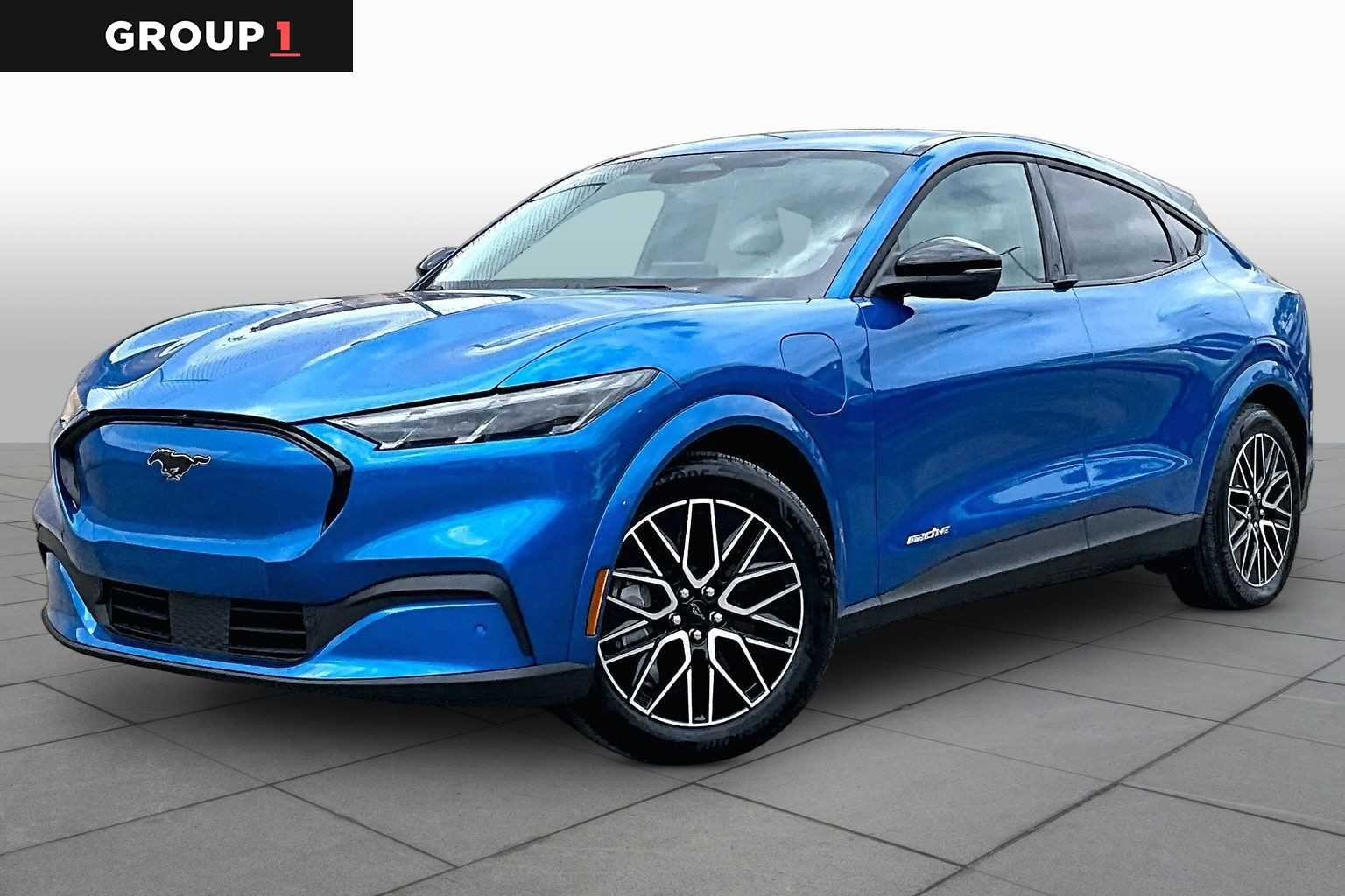 2025 Ford Mustang-Mach-e Premium's photo