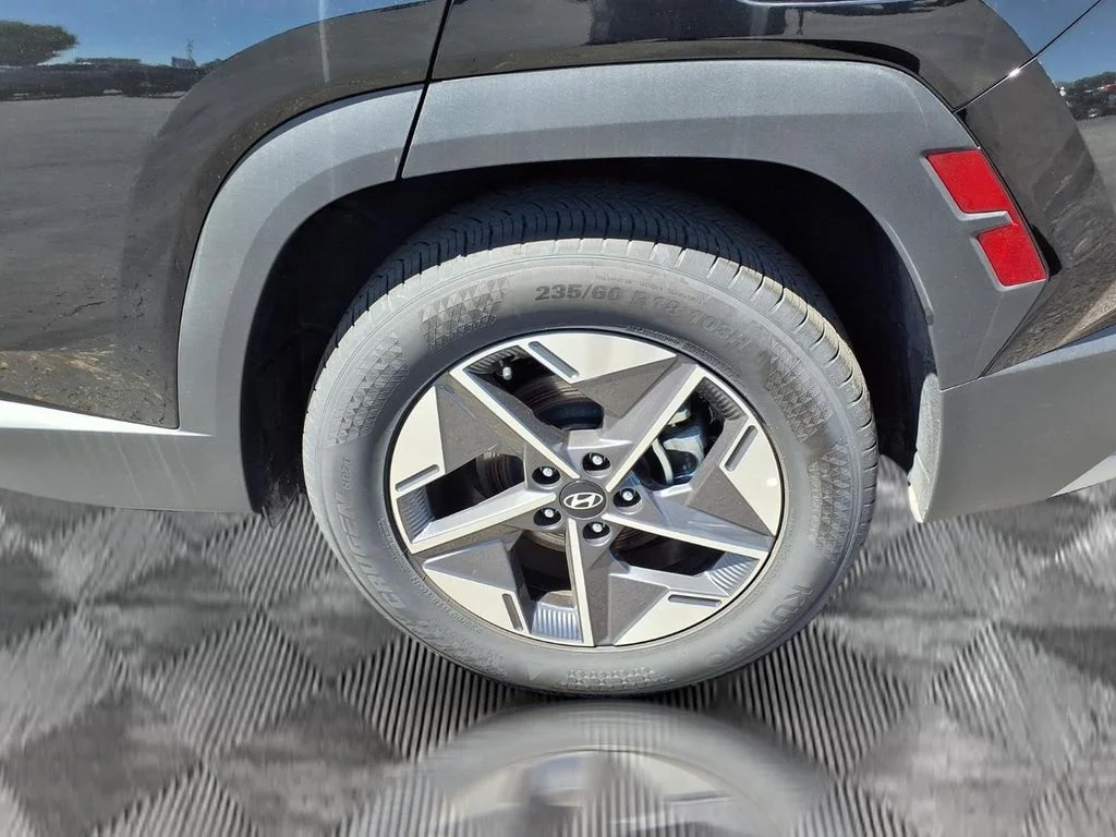 Certified Used 2026 Black Hyundai SEL image 25
