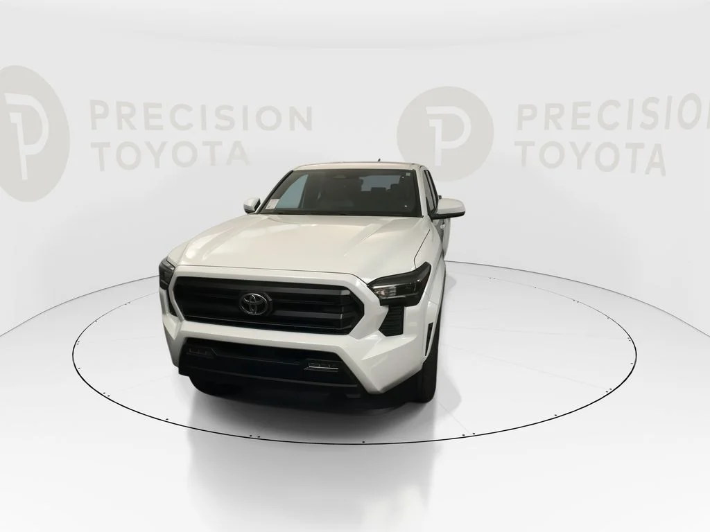 New 2026 Ice Cap Toyota SR5 image 6