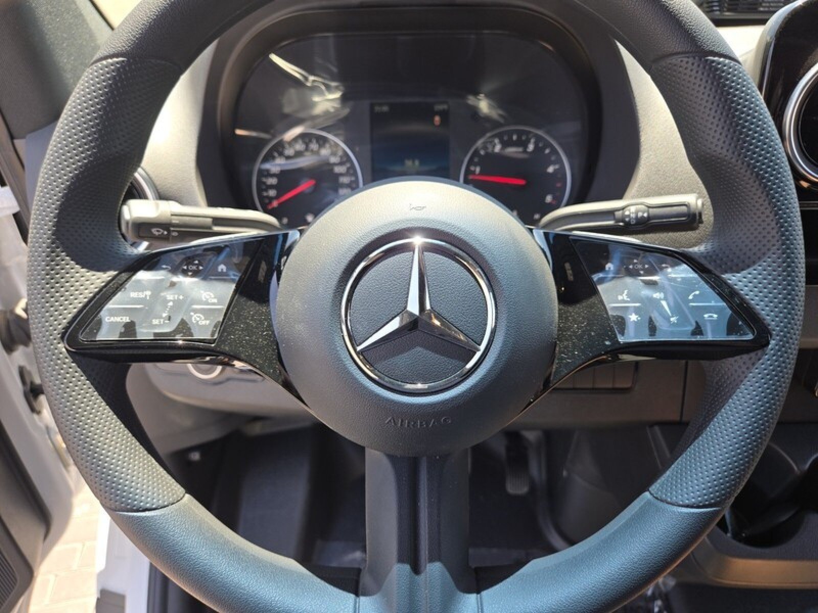 2025 Mercedes-Benz Sprinter Crew Van Base - Photo 25