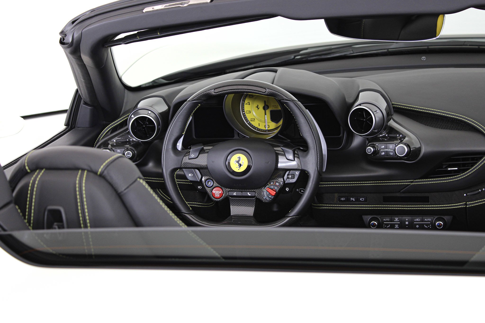 Used 2022 White Ferrari  image 38