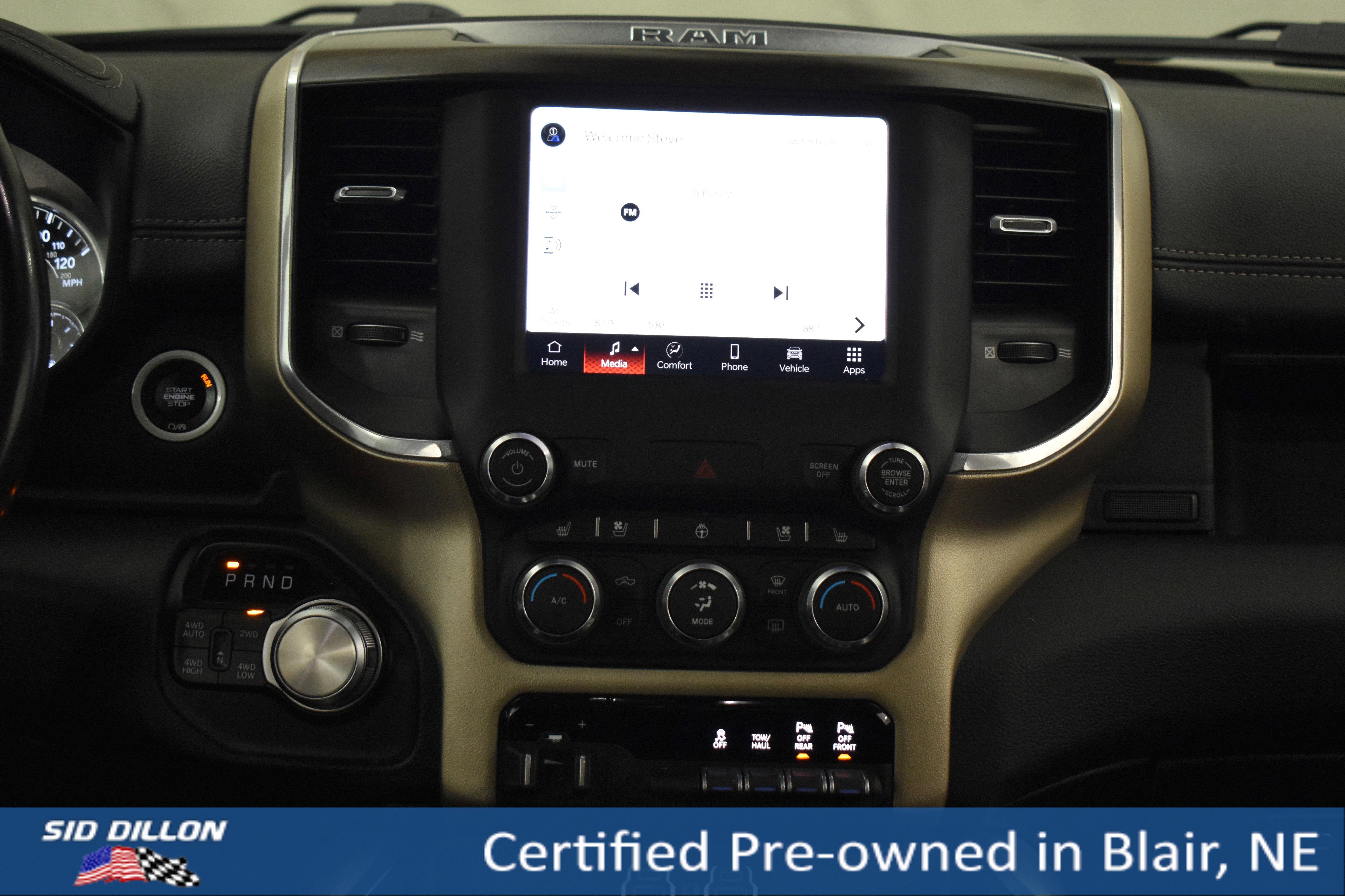 Used 2022 Delmonico Red Pearlcoat Ram Laramie image 4