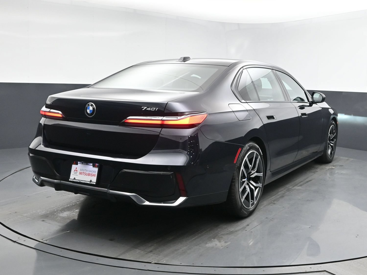 Used 2025 Black BMW 740i xDrive image 26
