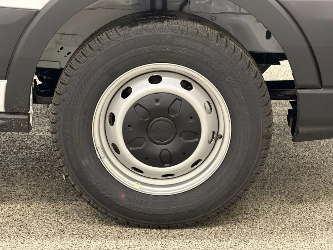 New 2026 Oxford White Ford Cargo Van image 10