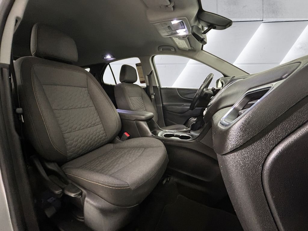 Used 2019 Silver Chevrolet LT image 14