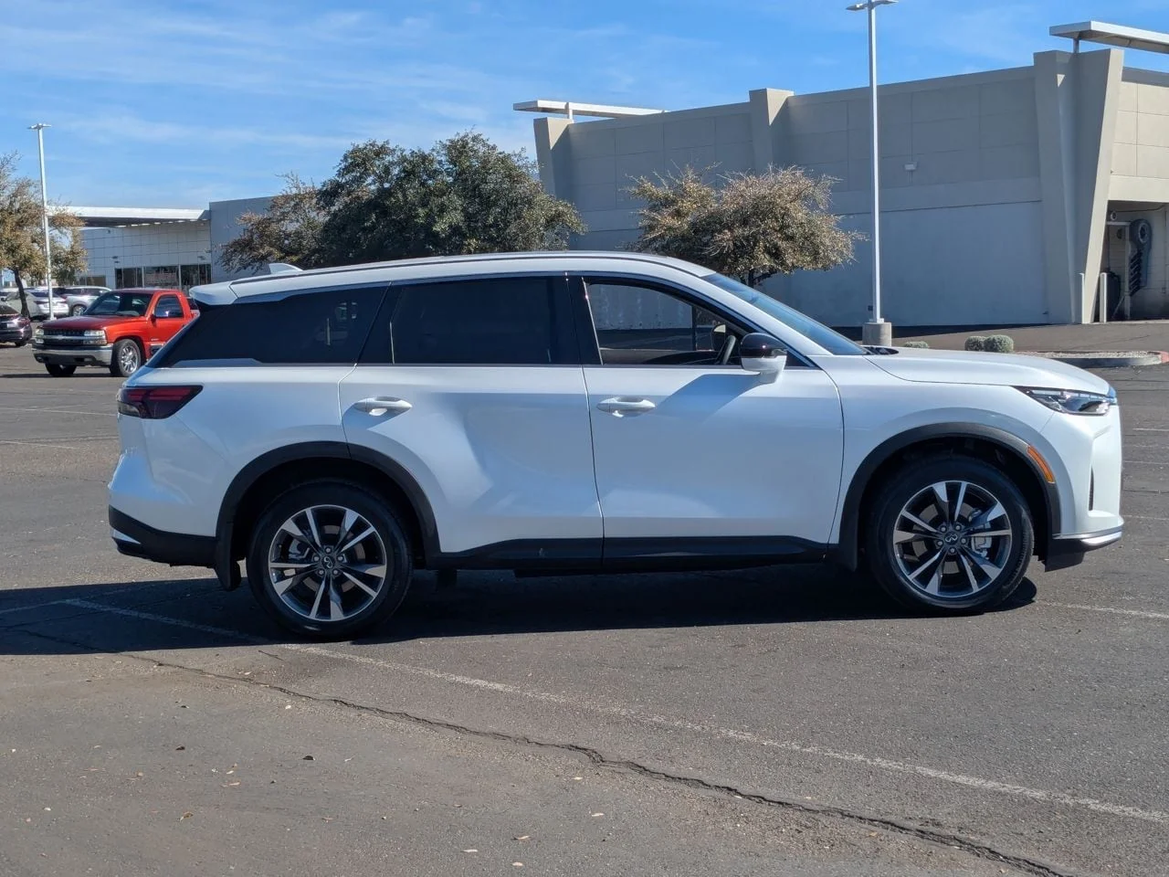 2026 INFINITI QX60 PURE - Photo 6