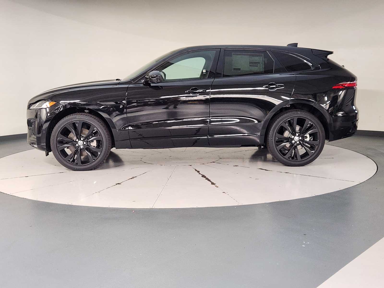 New 2026 Santorini Black Jaguar R-Dynamic S image 5