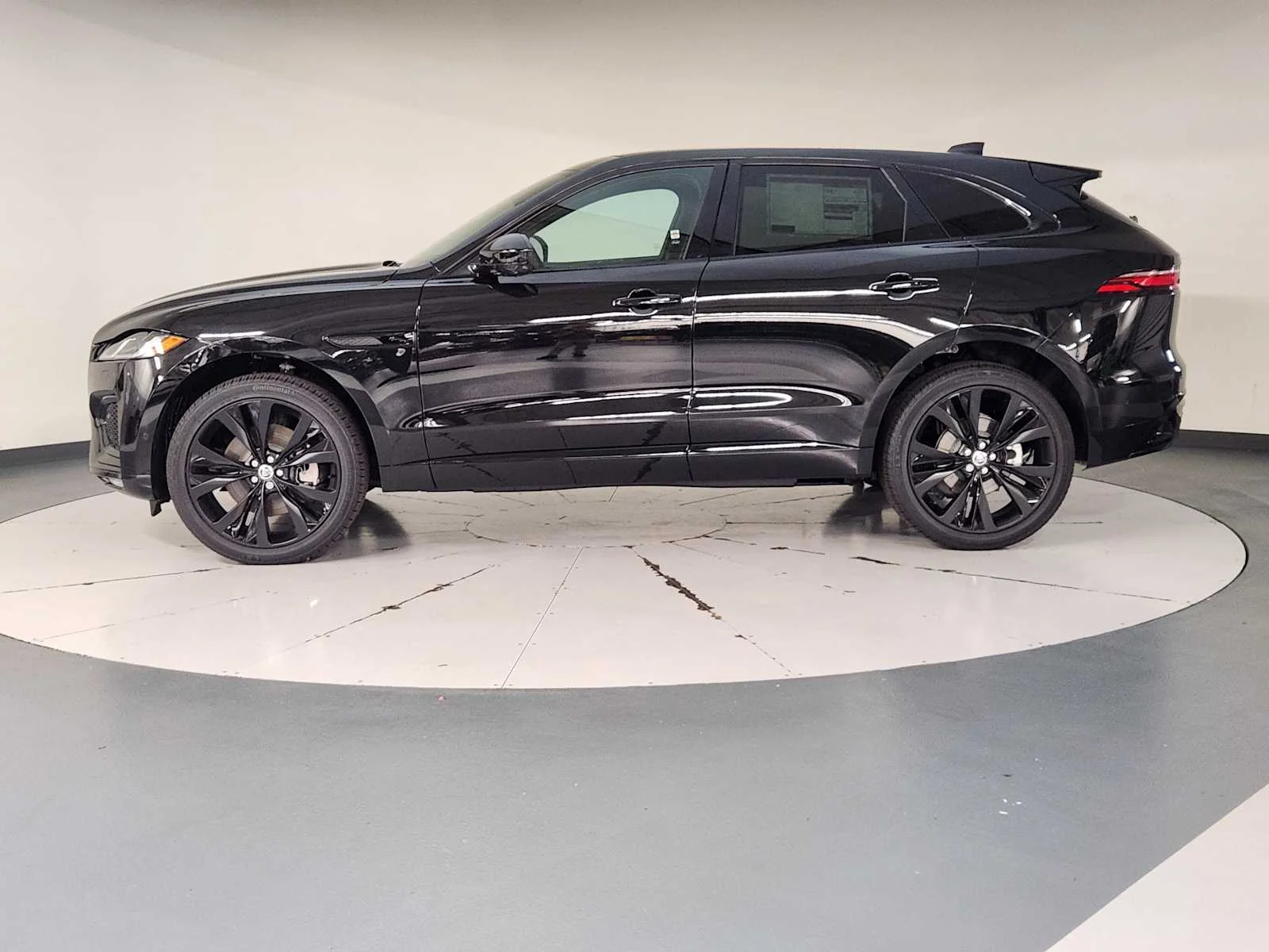 New 2026 Santorini Black Metallic Jaguar R-Dynamic S image 9