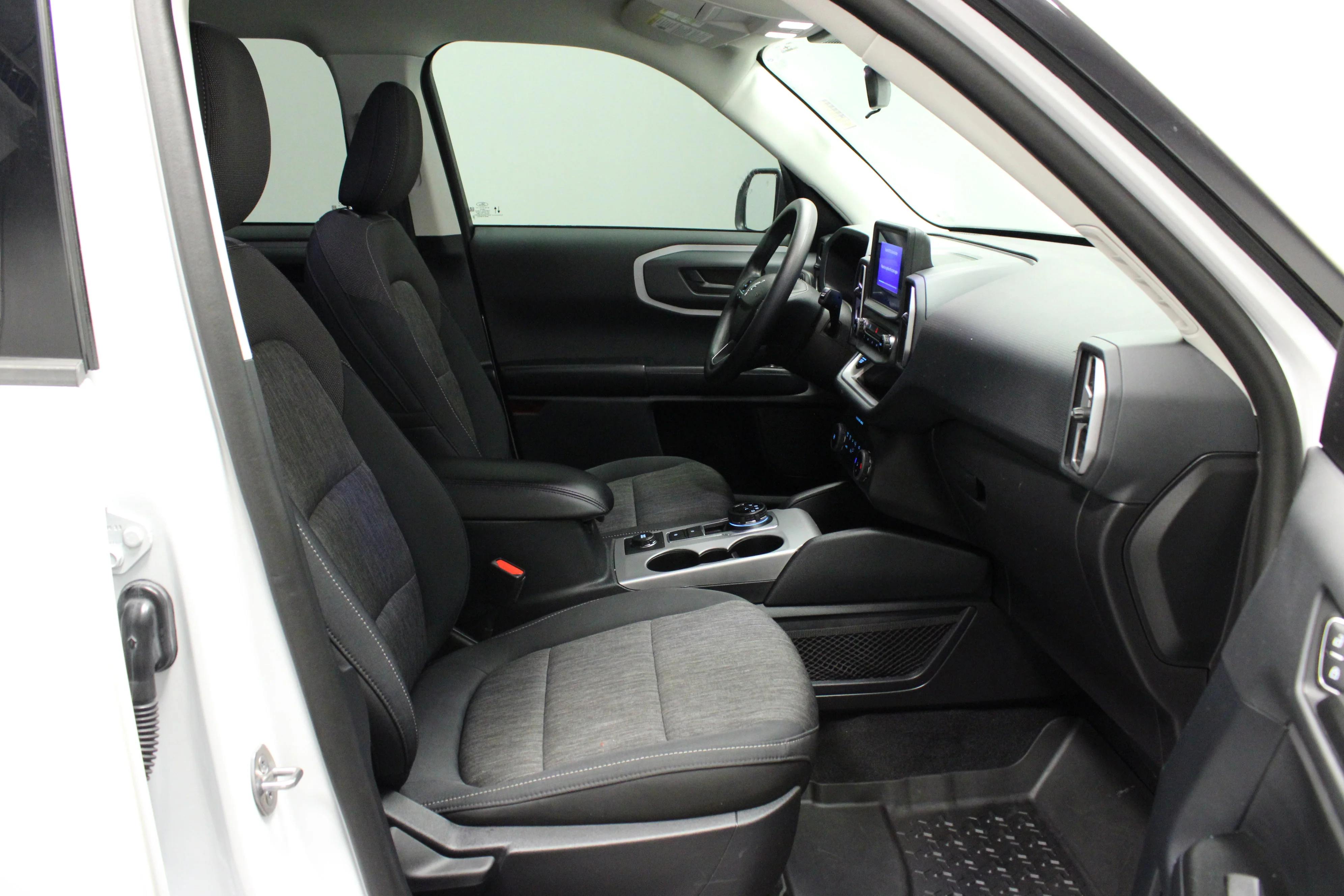 Used 2023 Oxford White Ford Big Bend image 13
