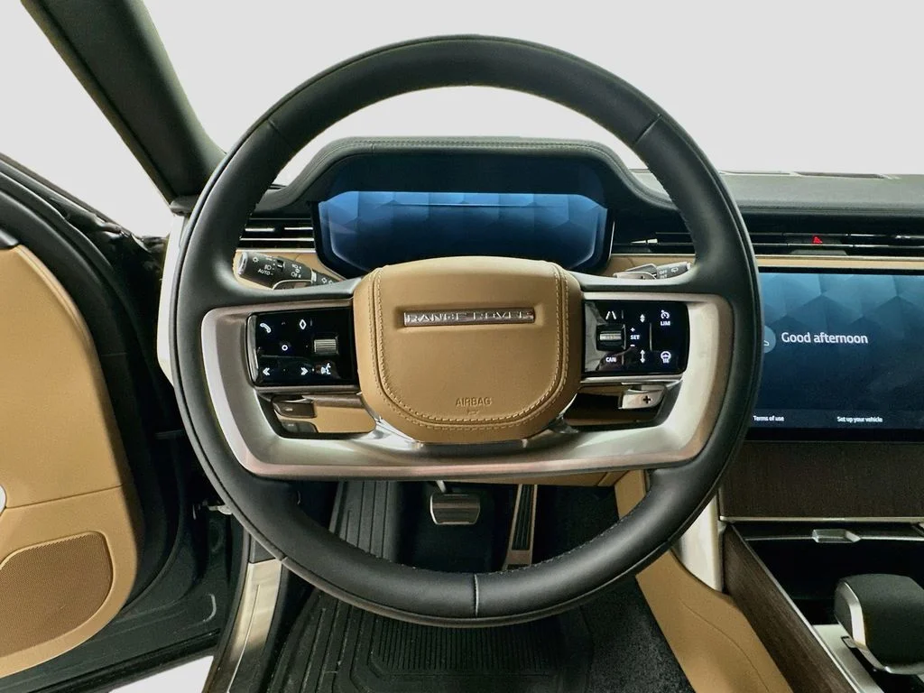 New 2026 Belgravia Green Metallic Land Rover SE image 12