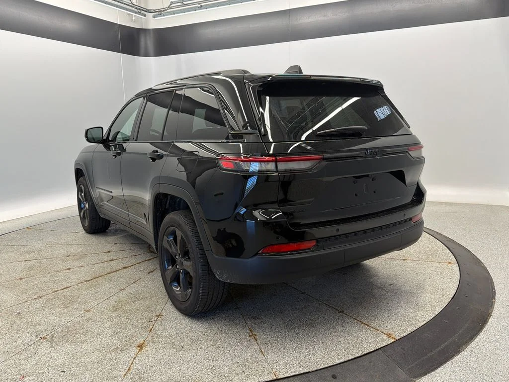 Certified Used 2024 Black Jeep Altitude X image 8