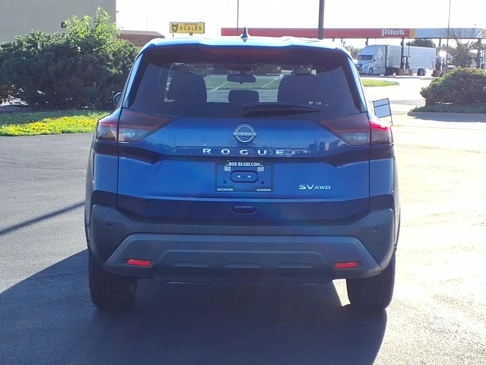 Used 2023 Caspian Blue Metallic Nissan SV image 13