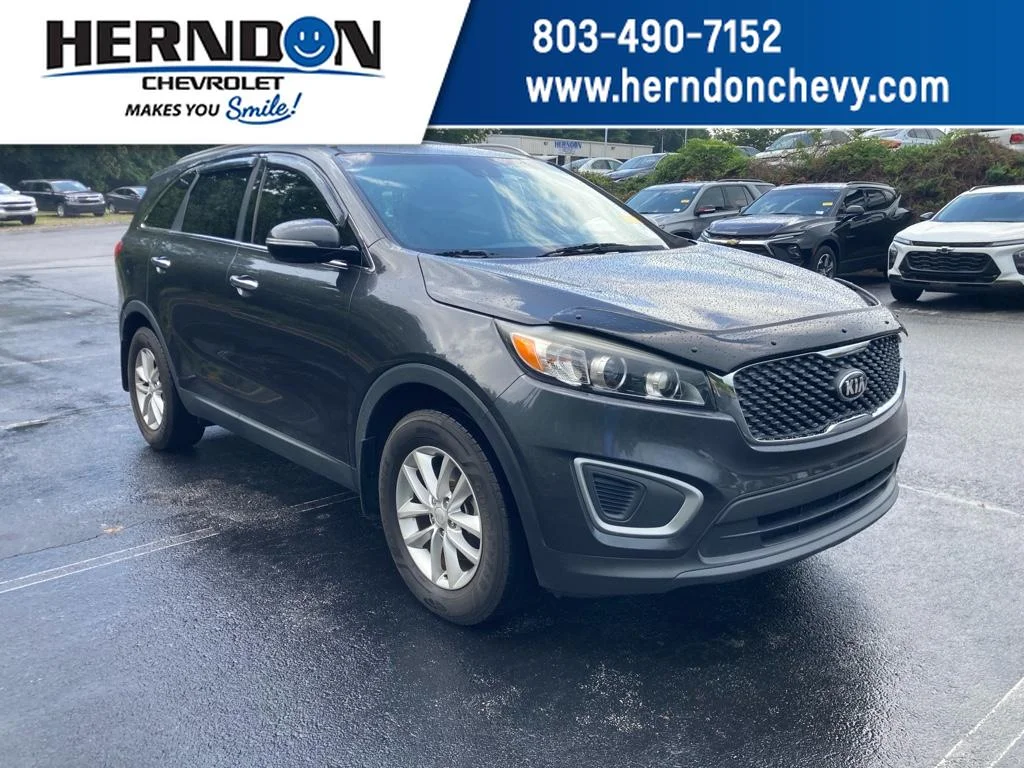 2018 Kia Sorento LX AT's photo