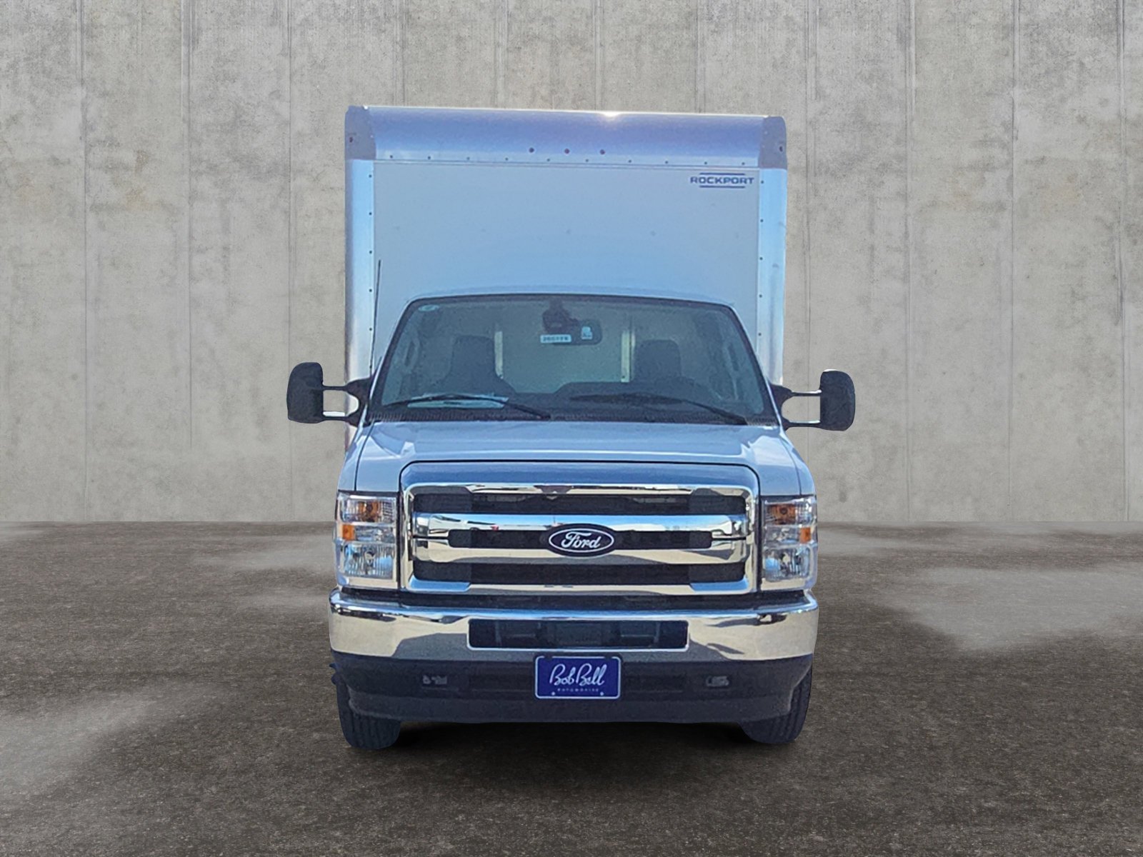 New 2026 Oxford White Ford E-450 DRW image 8