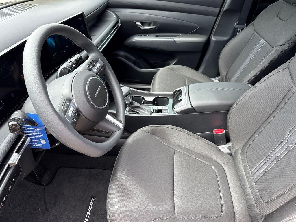 New 2026 Silver Hyundai SEL AWD image 19