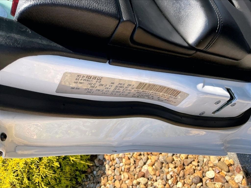 Used 2018 White Jeep Altitude image 34