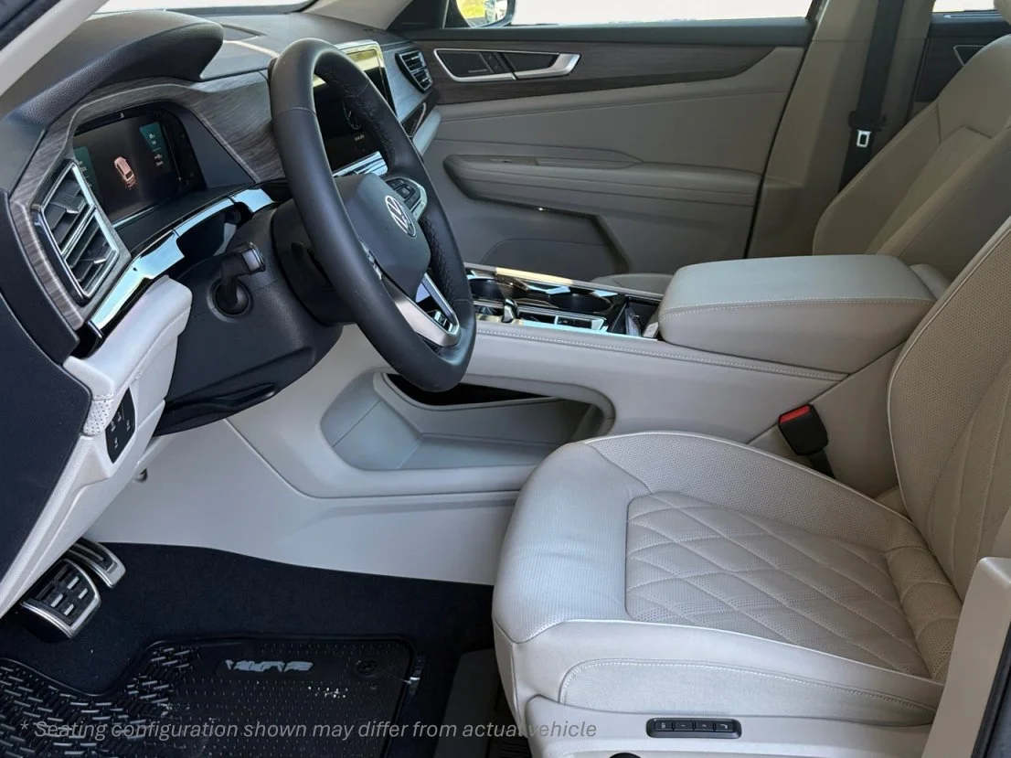New 2026 PURE GRAY Volkswagen 2.0T SEL Premium R-Line image 22