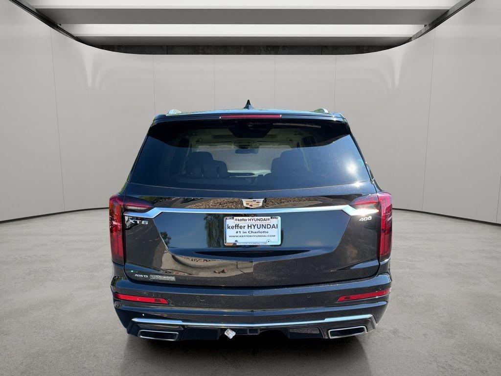 Used 2023 Stellar Black Metallic Cadillac Premium Luxury image 4
