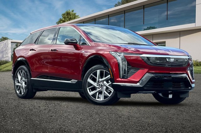 2026 Cadillac OPTIQ Luxury