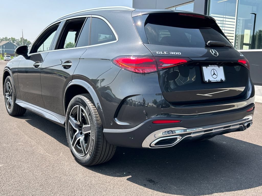 New 2026 Graphite Grey Metallic Mercedes-Benz GLC 300 image 40