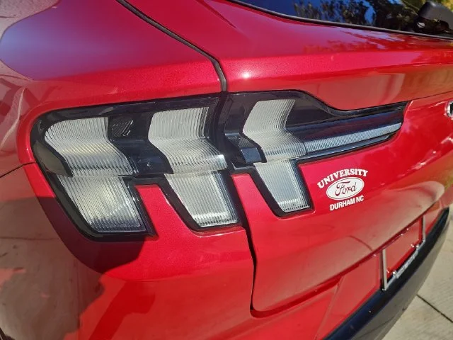 Used 2023 Red Ford Premium image 33