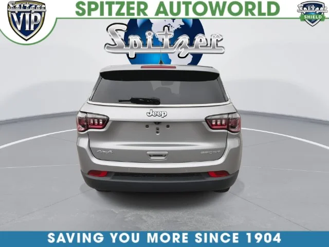Used 2022 Silver Jeep Sport image 8