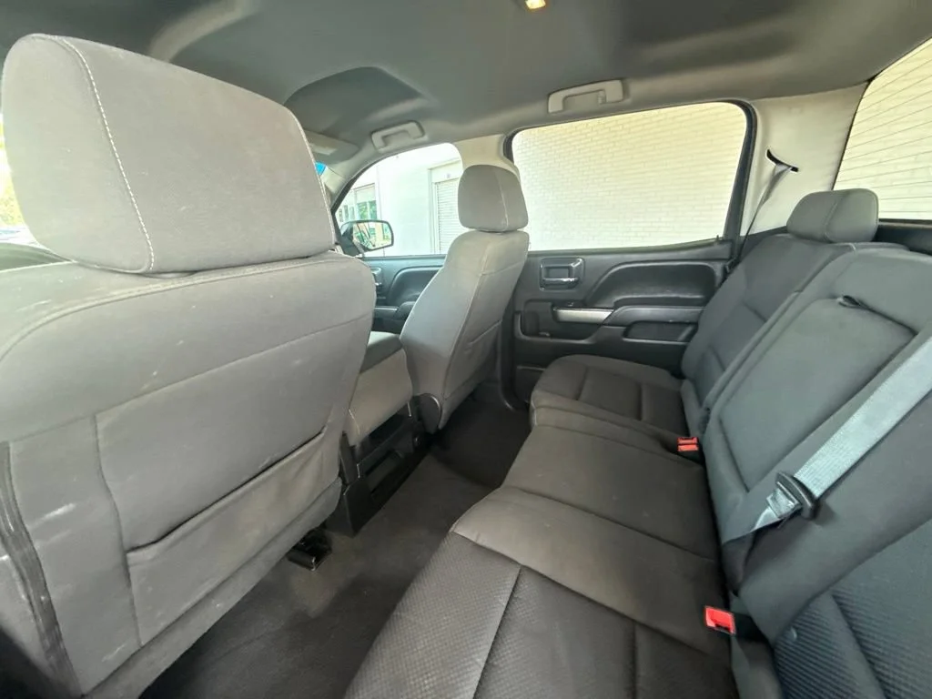 Used 2018 BLACK Chevrolet LT image 39