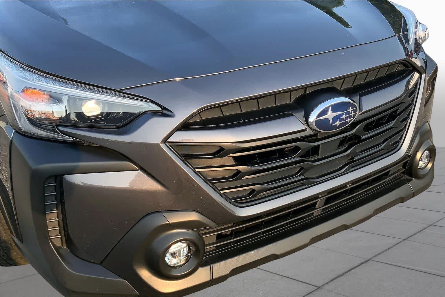 Used 2024 Magnetite Gray Metallic Subaru Premium image 29
